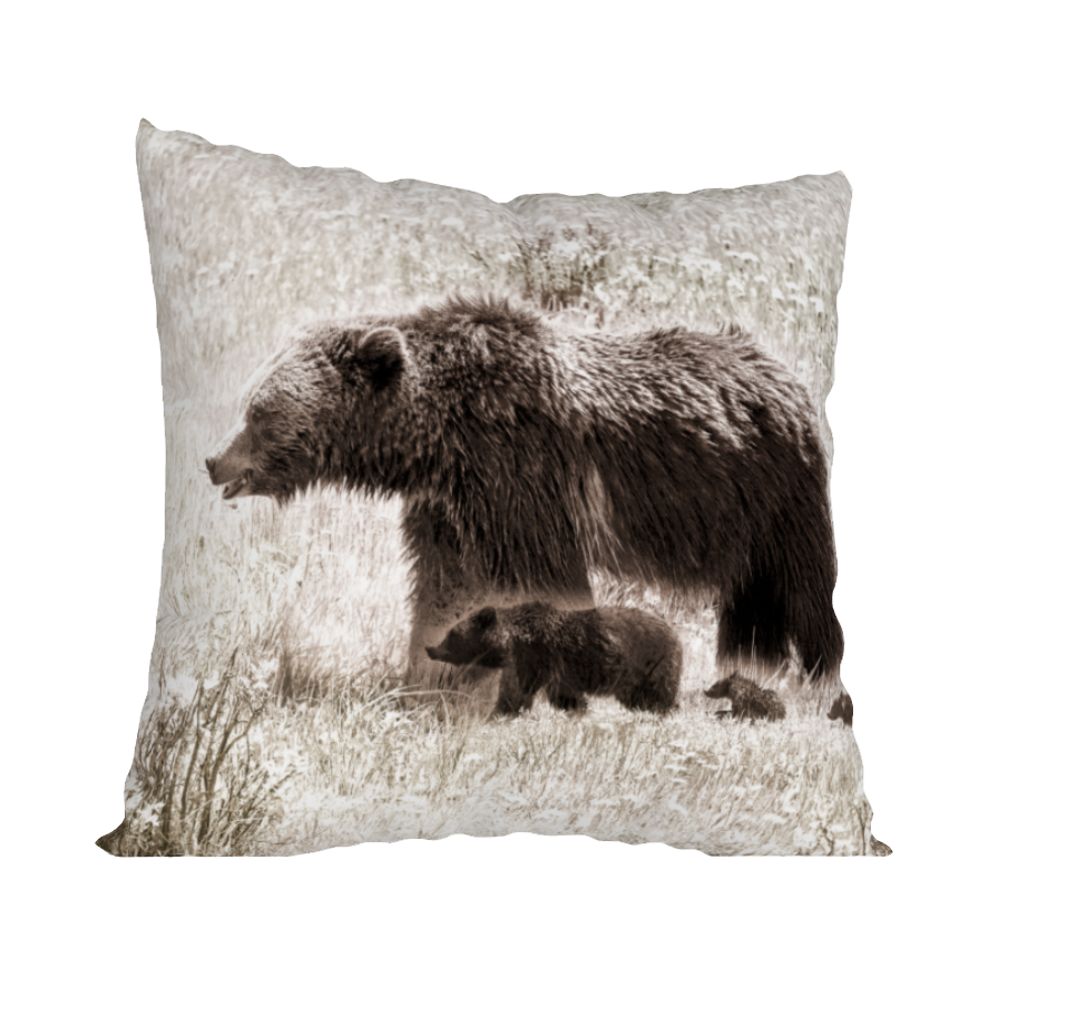 GRIZZLY SPIRIT ACCENT PILLOW COVER