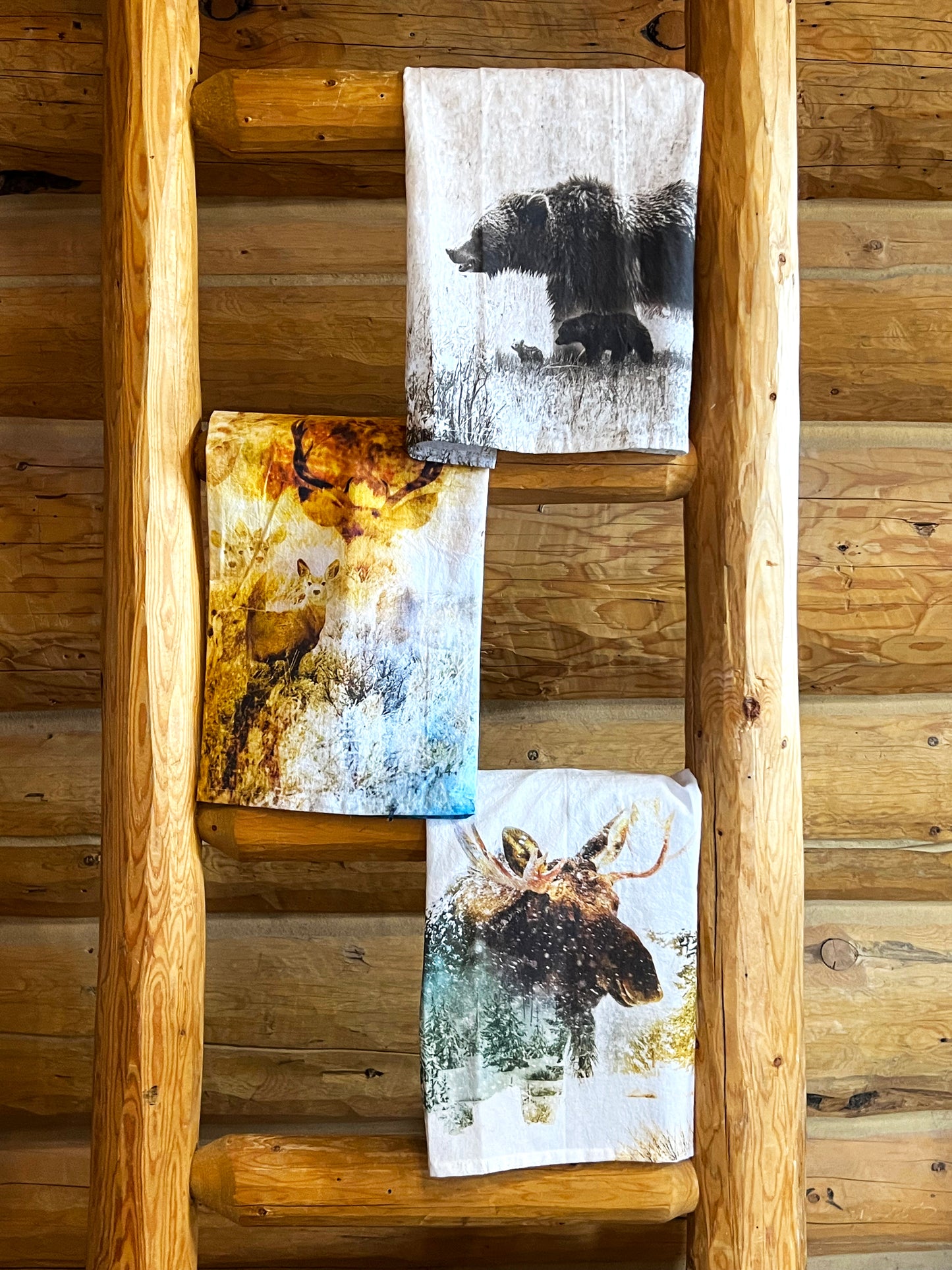 WINTER WALK MOOSE FLOUR SACK TOWEL