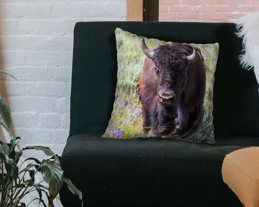 LUPINE LADY ACCENT PILLOW COVER