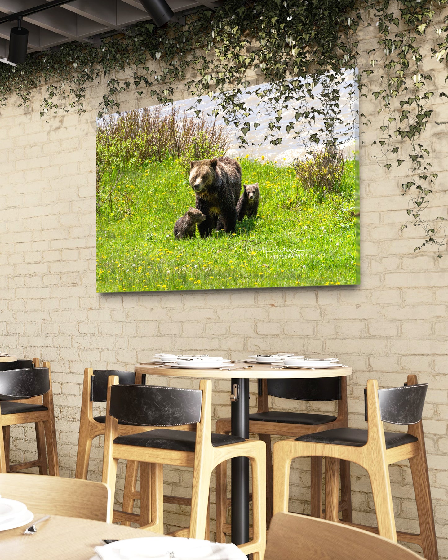 RAISING GRIZ
